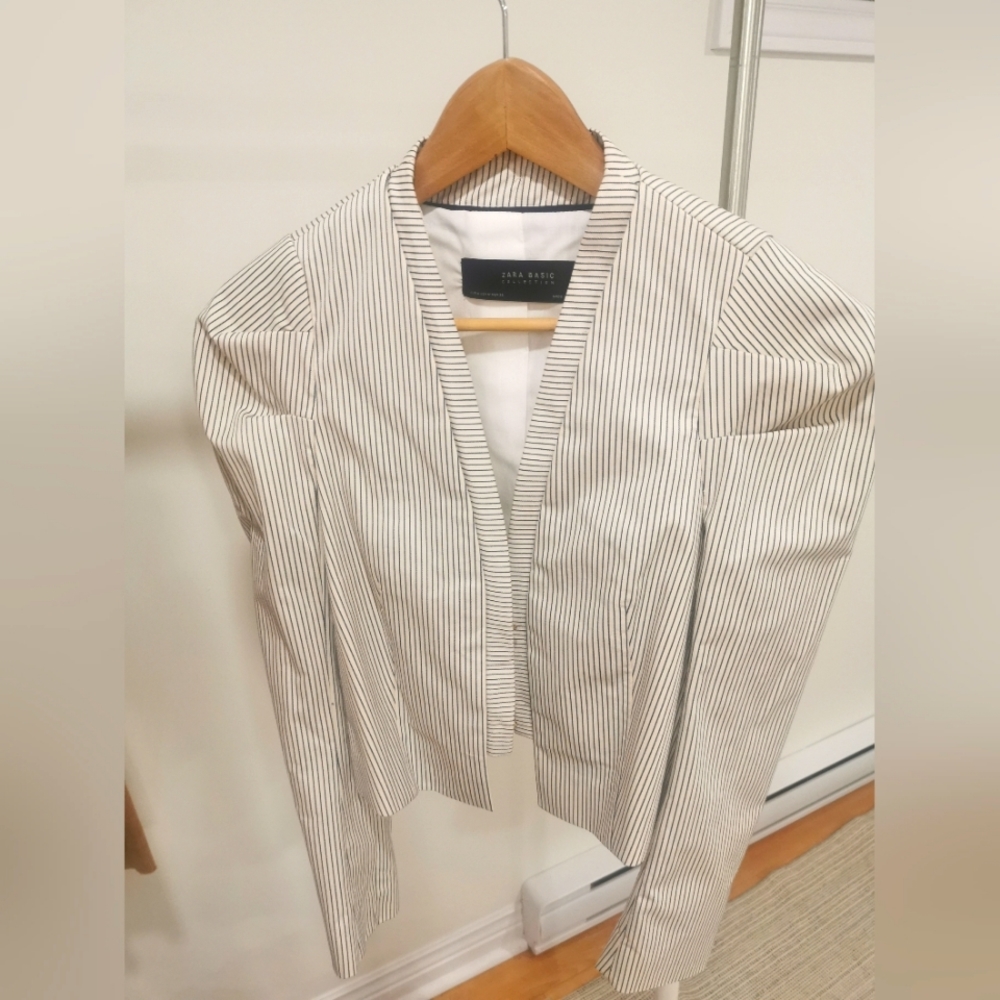 Zara suit top